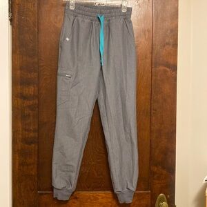 Figs Zamora technical collection grey jogger scrub pants - XS